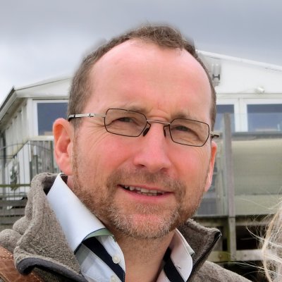 Herr Dr. Florian Hammer